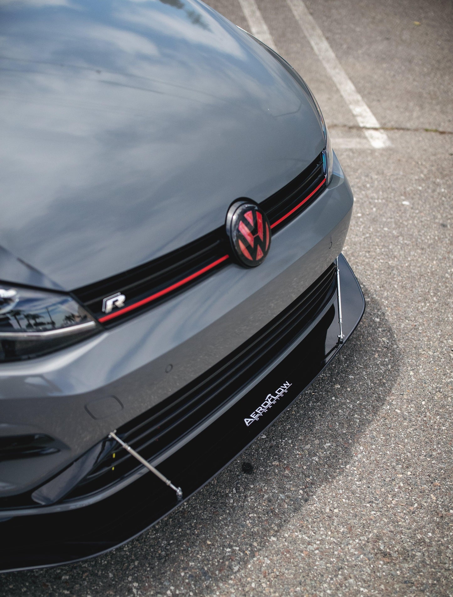 2018 - 2020 Volkswagen Golf GTI Splitter (MK7.5) V2
