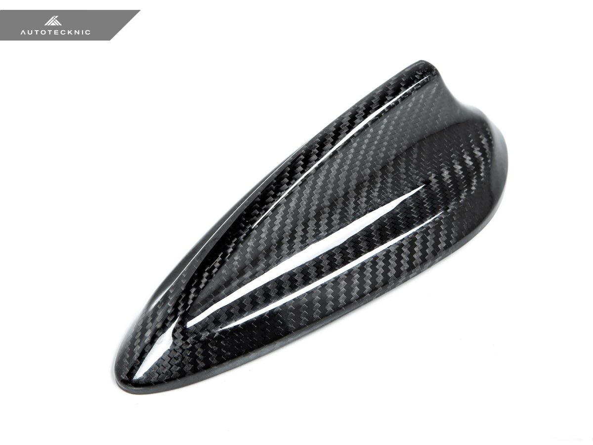 AutoTecknic Dry Carbon Roof Antenna Cover - G20 3-Series Pre-LCI