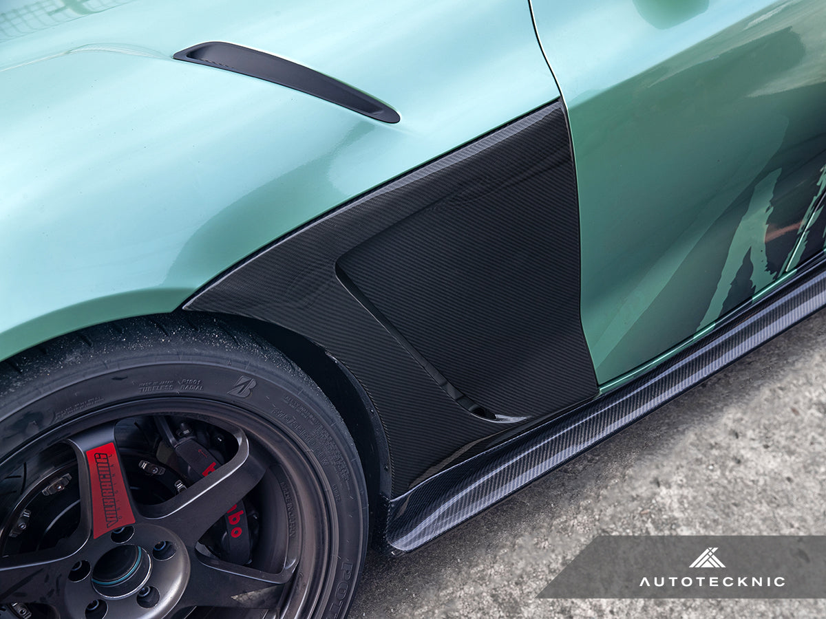 AutoTecknic Dry Carbon V1 Fender Set - A90 Supra