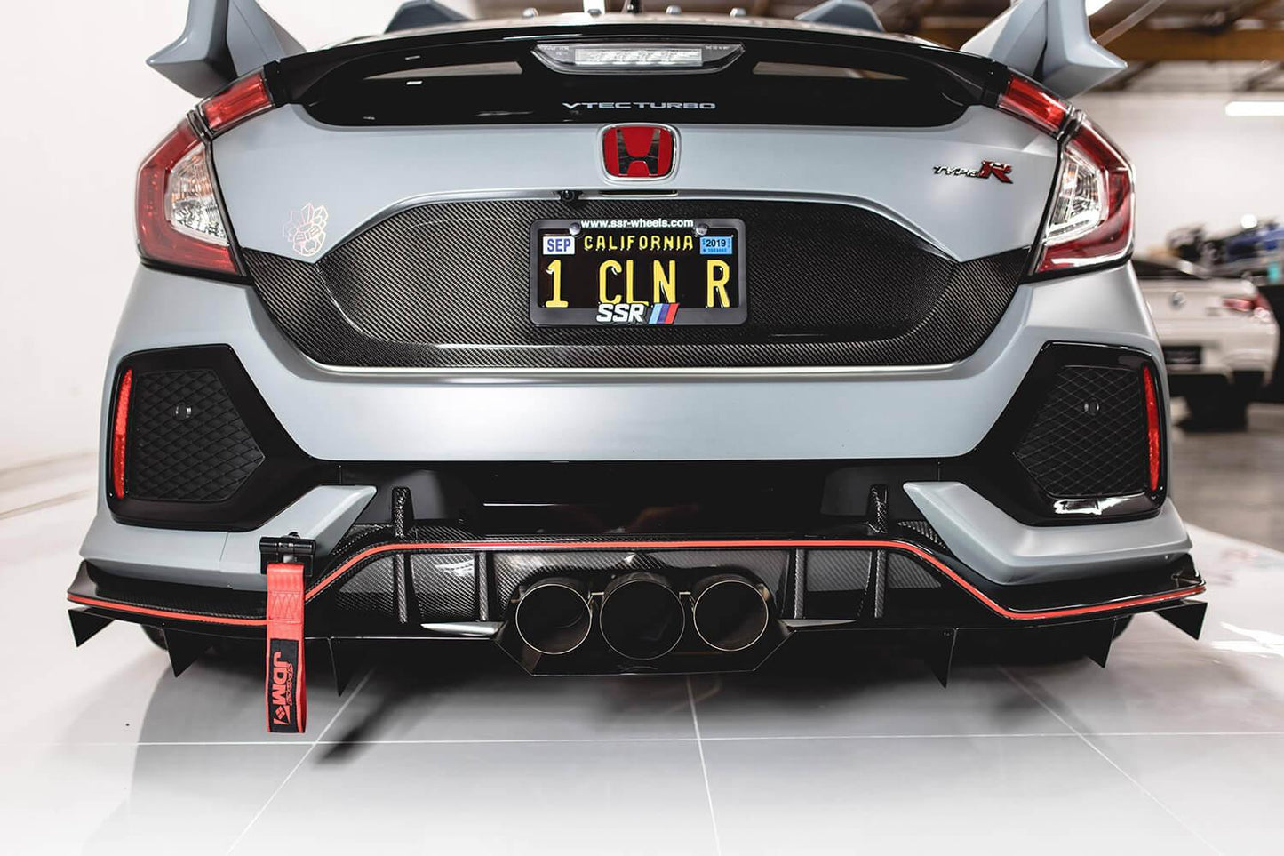 2017-2021 Honda Civic Type-R V2 Diffuser