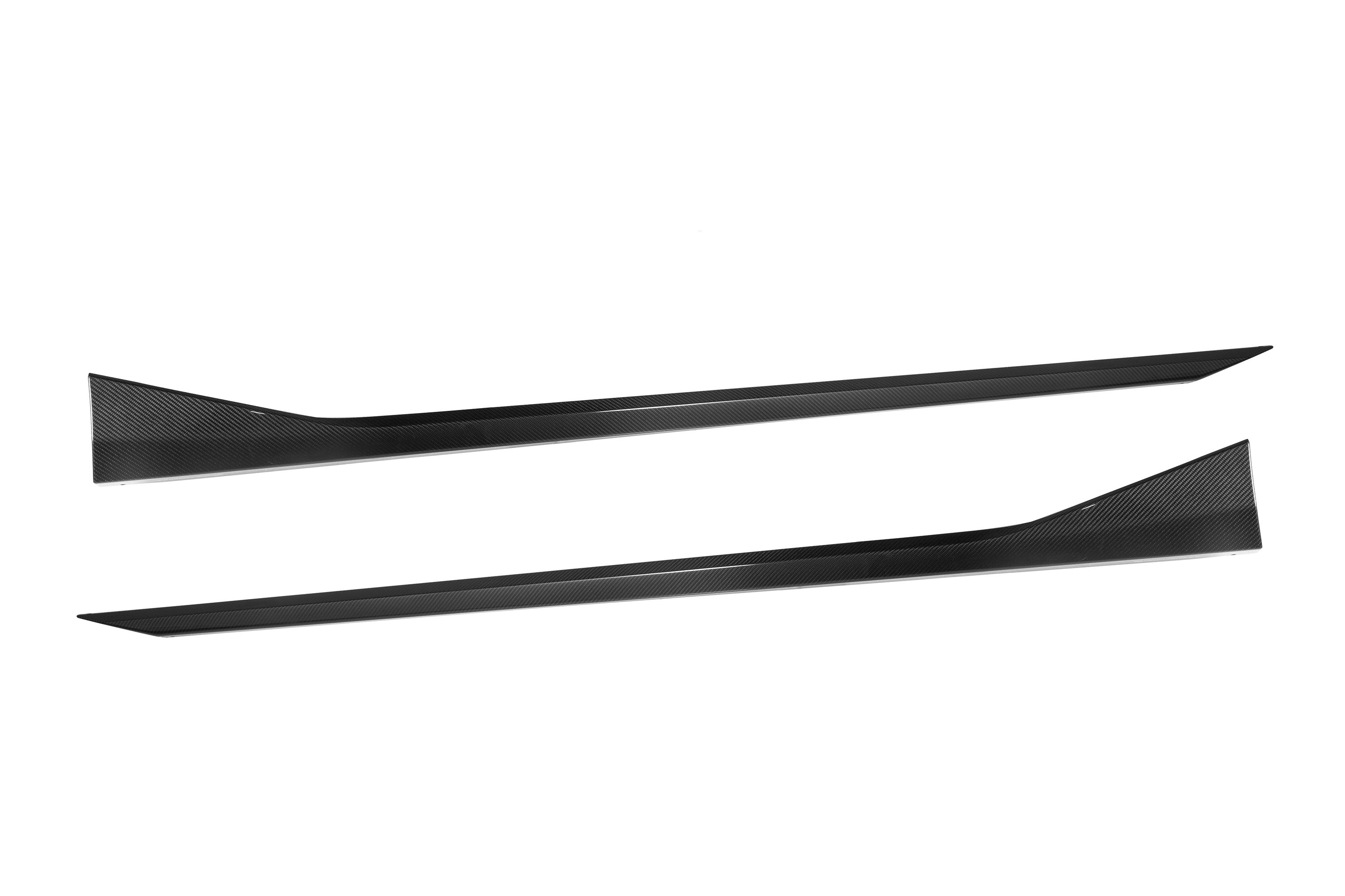 G90/G99 M5 MP Style Dry Carbon Fiber Side Skirt