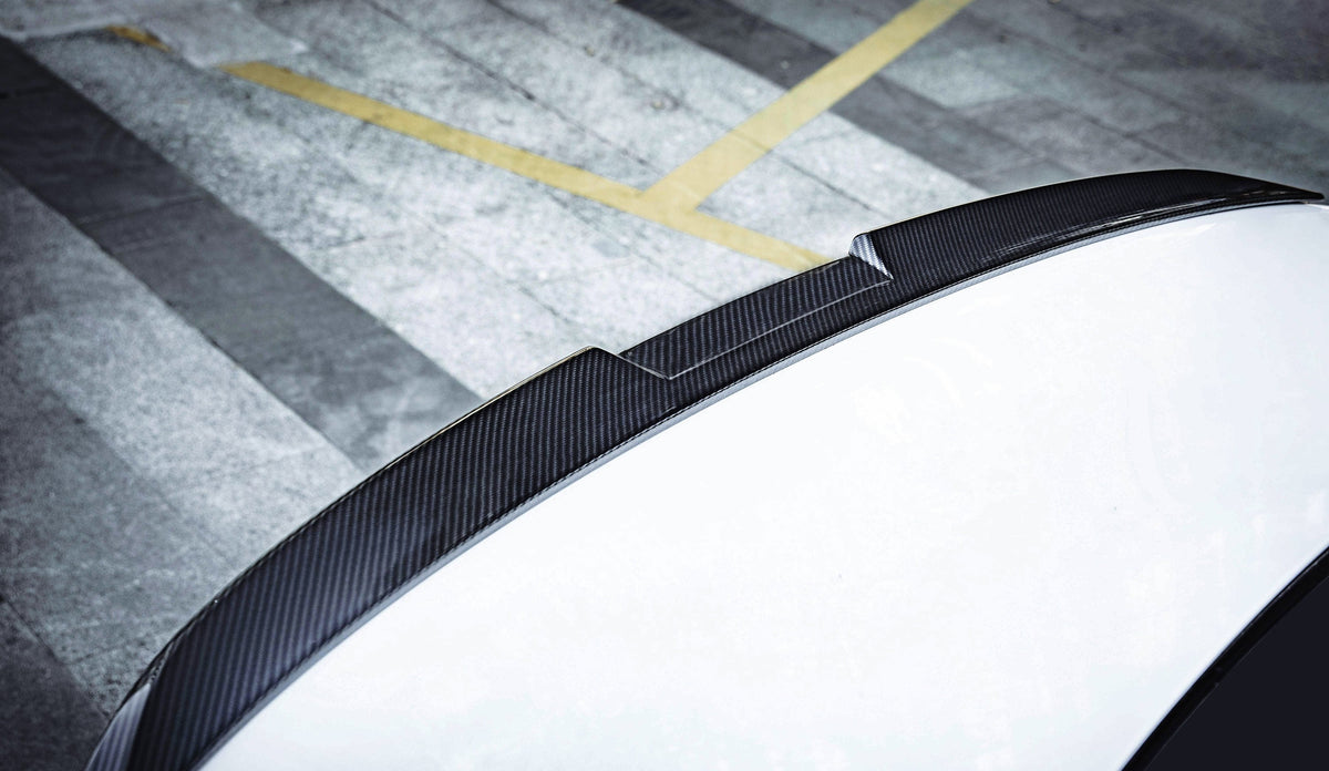 G90 M5 MP Style Dry Carbon Fiber Spoiler