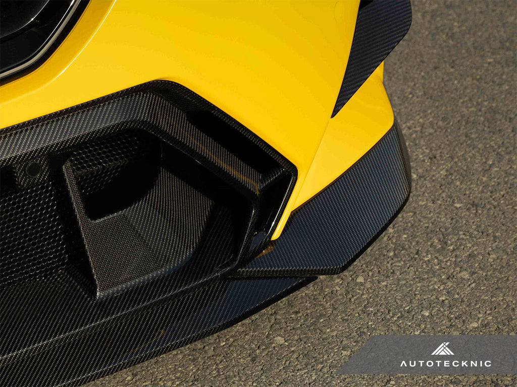 AutoTecknic Dry Carbon OEM-Spec Center Bumper Trim - G90/ G99 M5