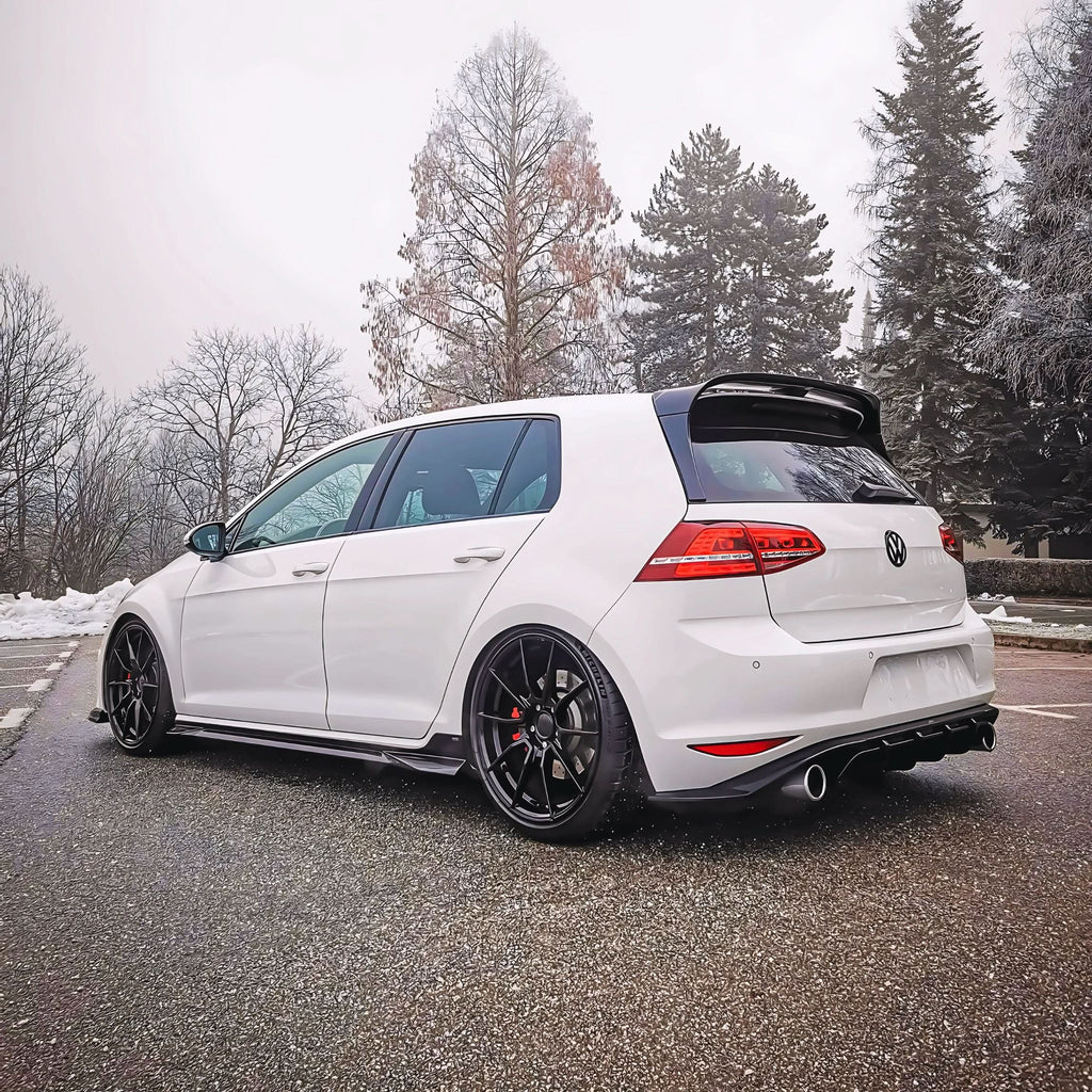 Volkswagen MK7 Golf/GTI/R Red LED Tail Lights (12-17)