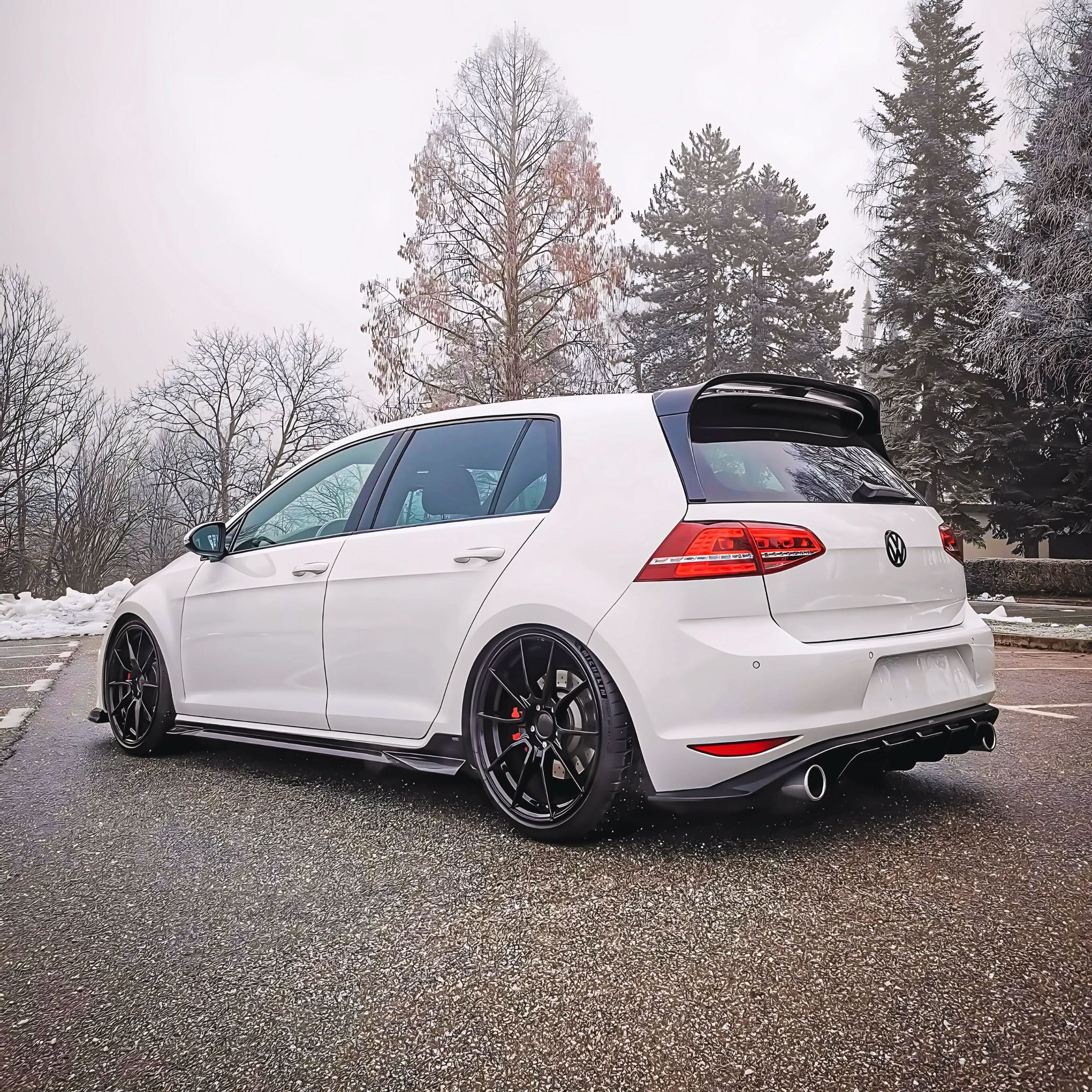 Volkswagen MK7 Golf/GTI/R Red LED Tail Lights (12-17)