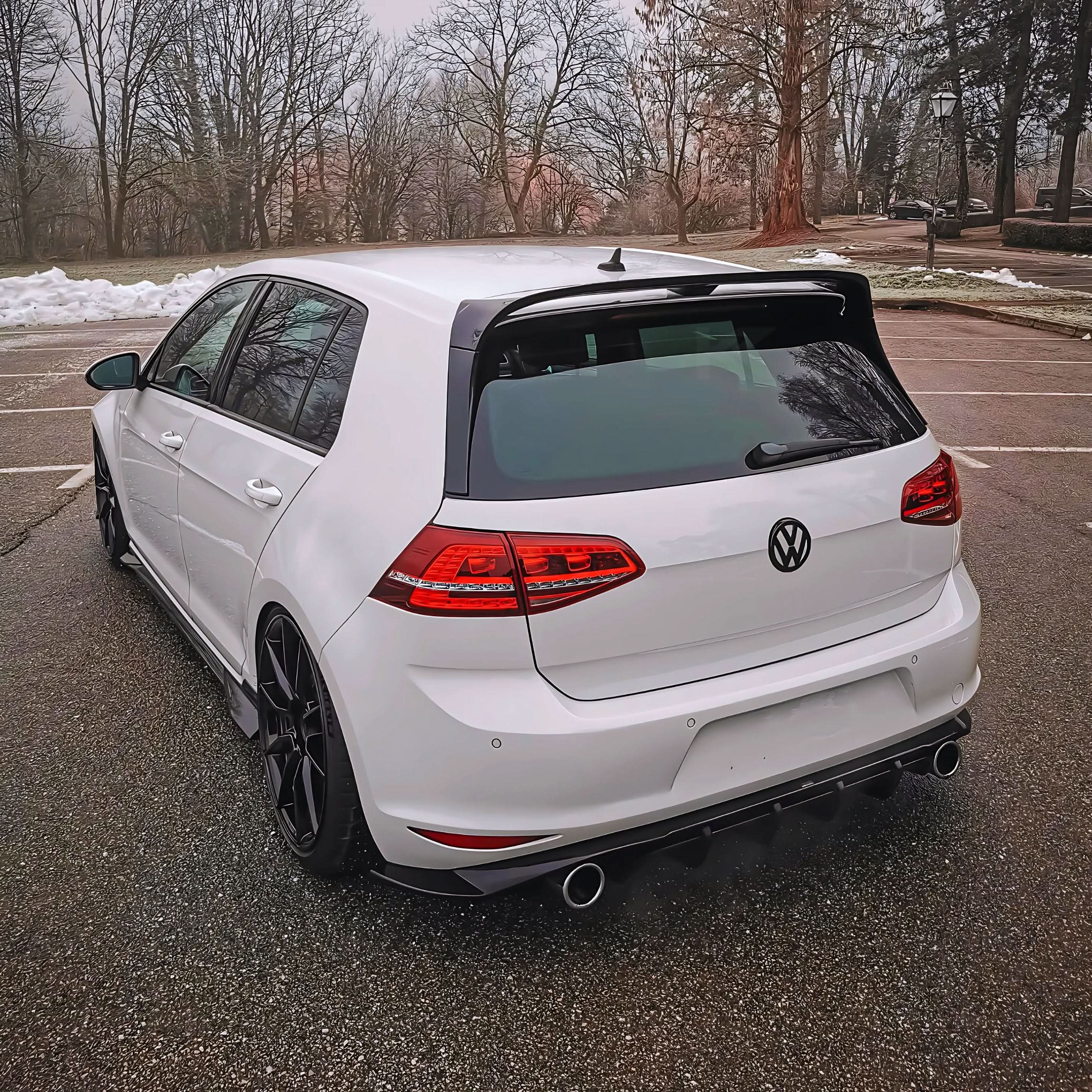 Volkswagen MK7 Golf/GTI/R Red LED Tail Lights (12-17)