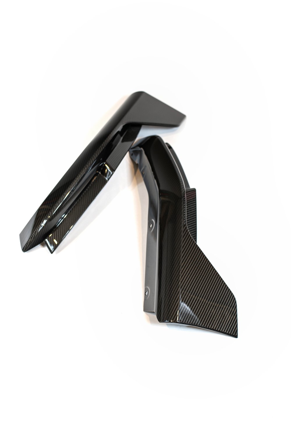 G8X Dry Carbon Fiber MP Rear Splitters
