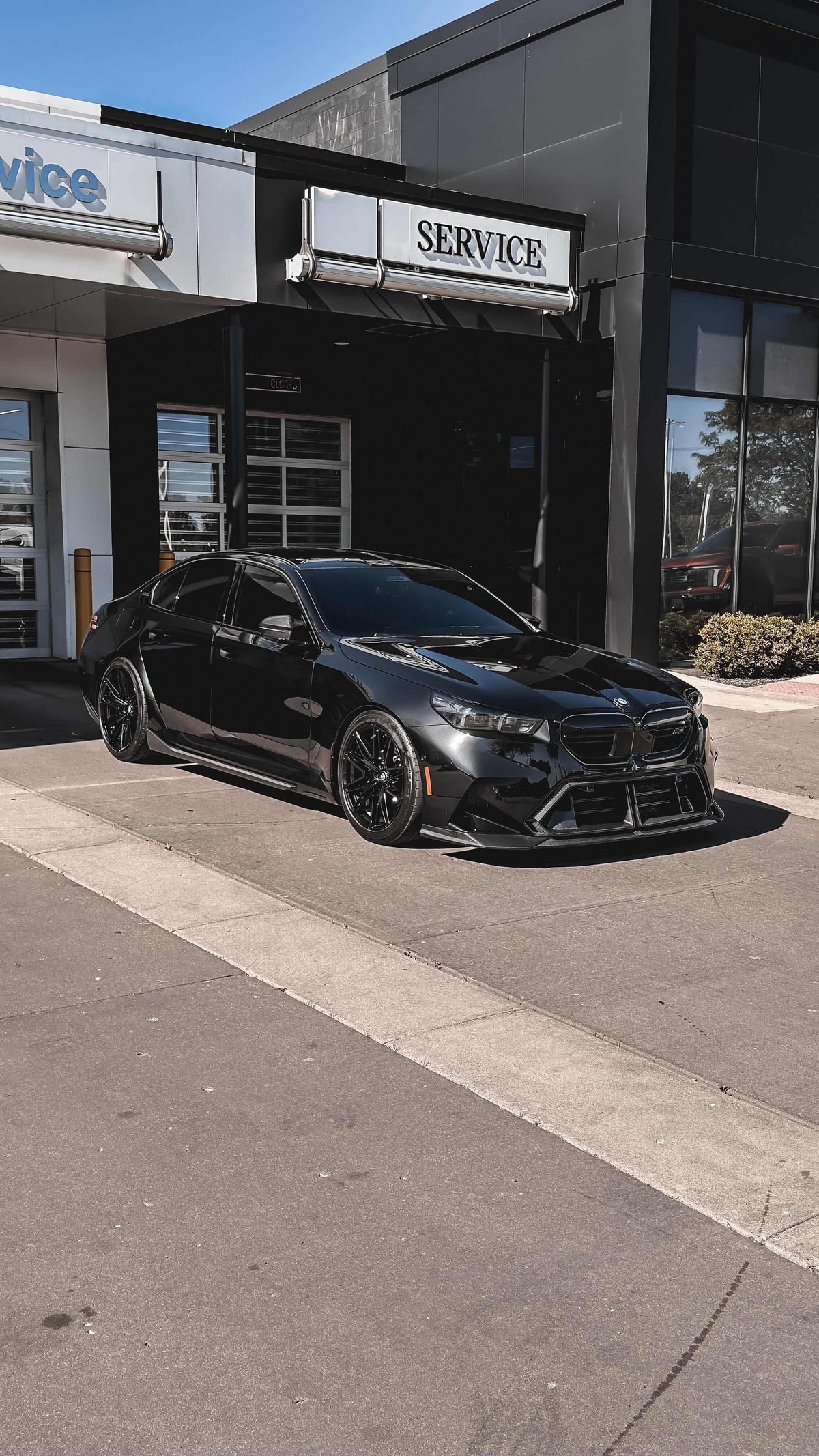 G90/G99 M5 SQ-A Style Dry Carbon Fiber Front Lip