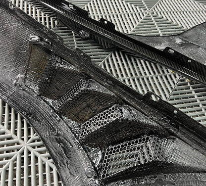 G87 M2 Dry Carbon Fiber Fenders