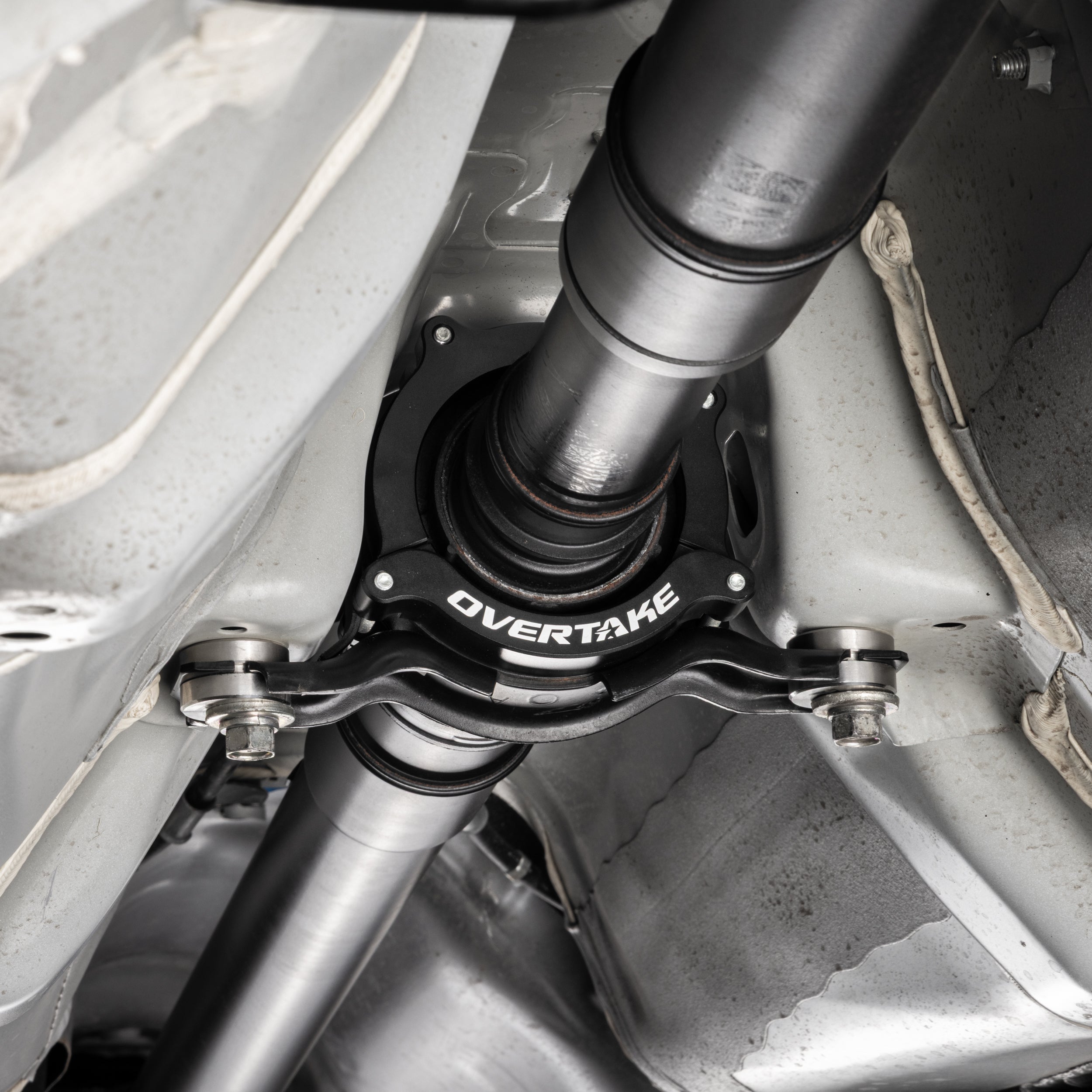 OVERTAKE Driveshaft Lockdown Kit - Toyota GR86 / Subaru BRZ