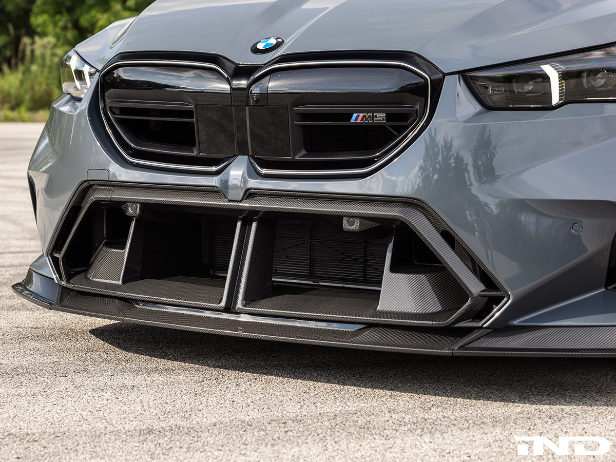 AutoTecknic Dry Carbon OEM-Spec Center Bumper Trim - G90/ G99 M5