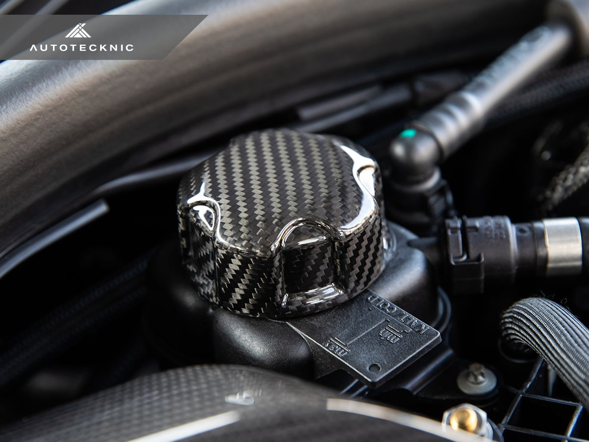 AutoTecknic Dry Carbon Charge Cooler Tank Cap Cover - BMW G90/ G99 M5