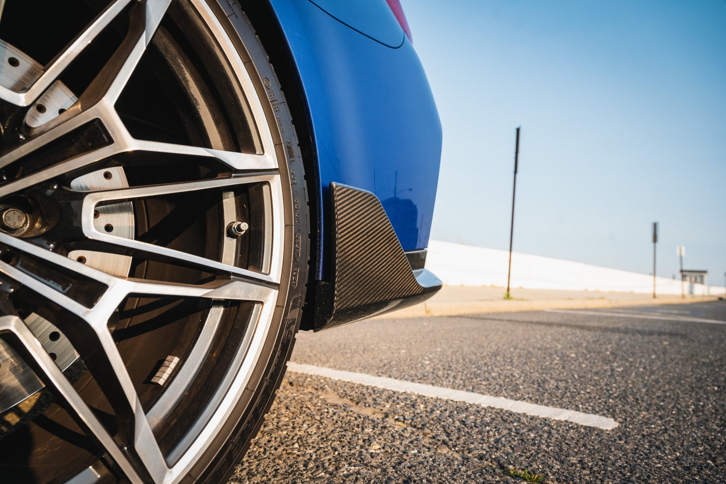 G8X Dry Carbon Fiber MP Rear Splitters
