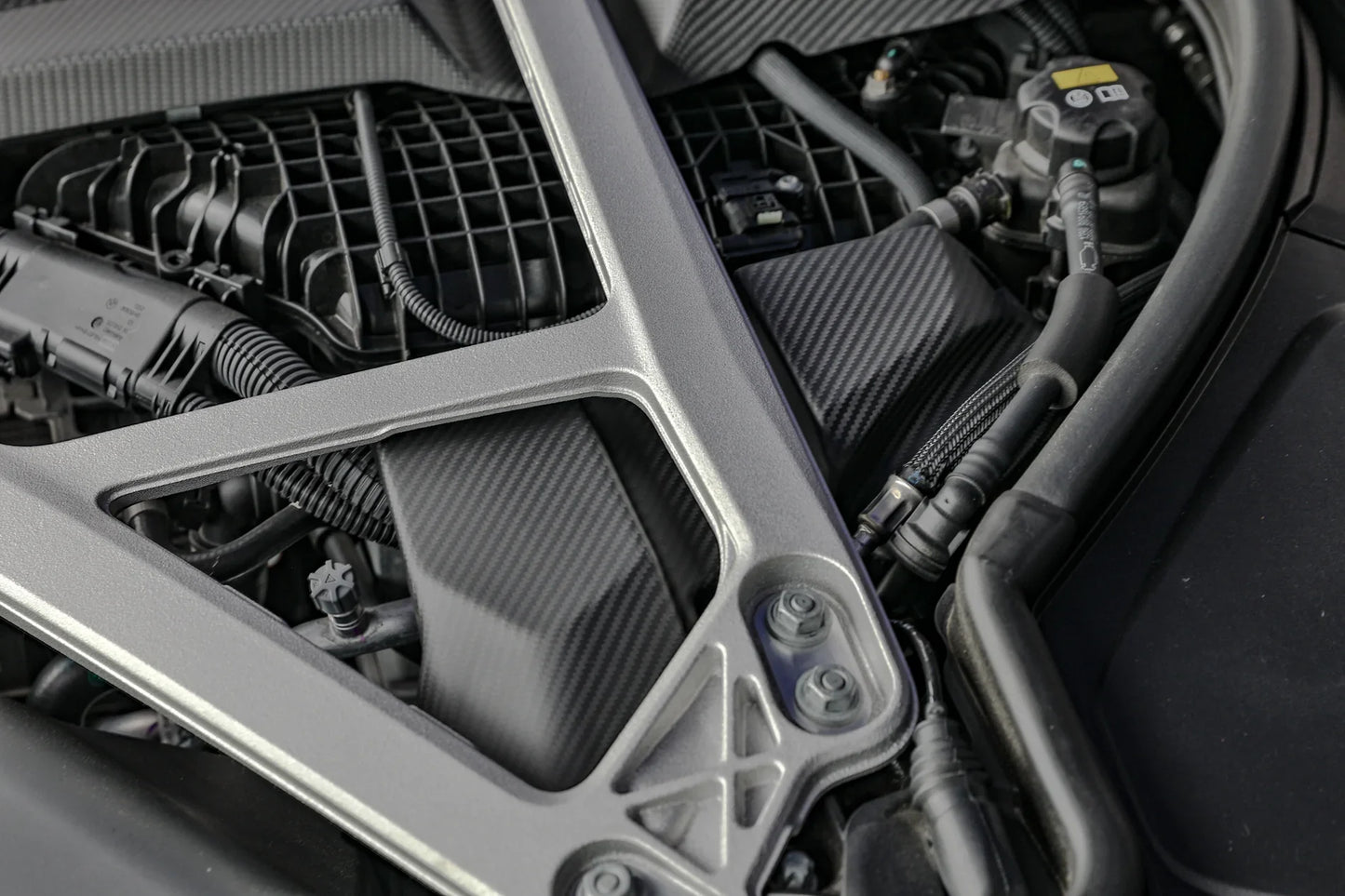 G8X Dry Carbon DME/ECU Replacement Cover