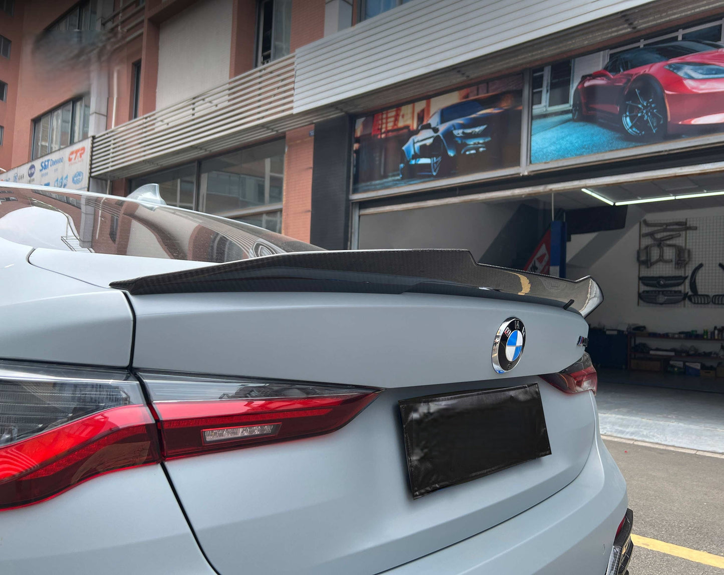 G8X Dry Carbon Fiber High Kick Spoiler
