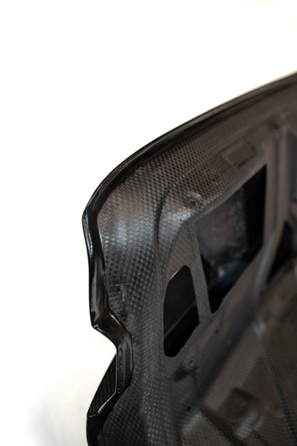 G8X Dry Carbon Fiber CSL Style Trunk