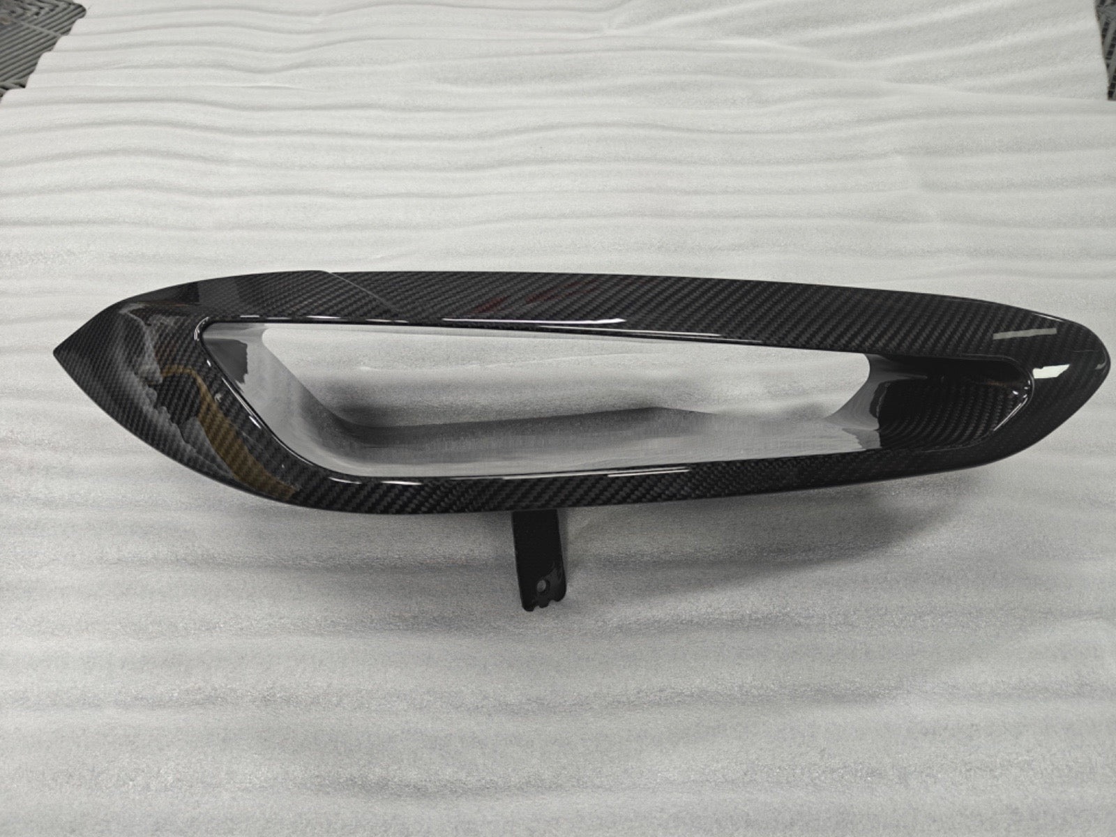 G8X M3/M4 Dry Carbon Fiber Headlight Delete Intake Duct