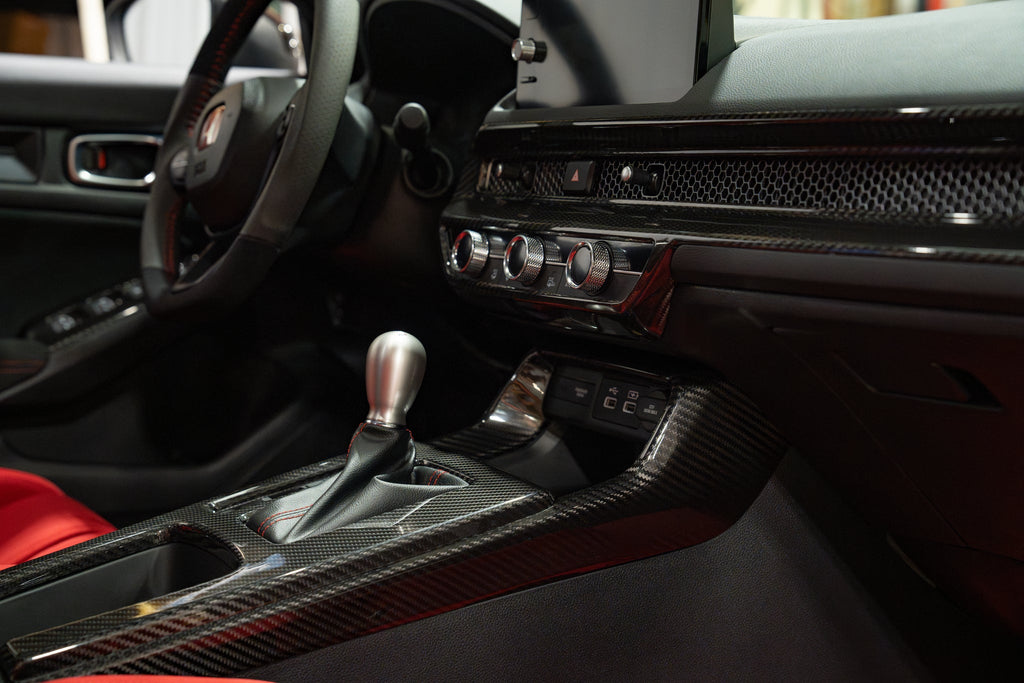 OLM LE Carbon Fiber Interior Dash Cover (2pc) - 2022+ FL Honda Civic  / FL5 Type R