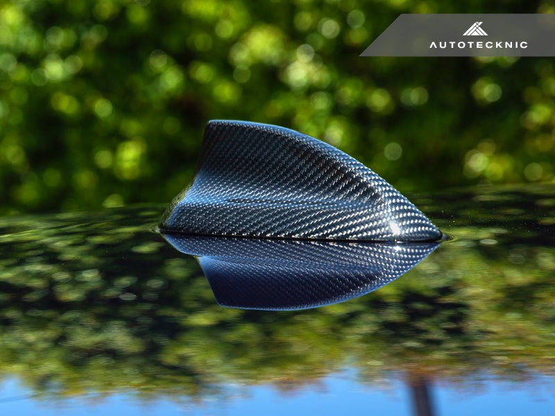 AutoTecknic Dry Carbon Roof Antenna Cover - BMW F90 M5 | G30 5-Series