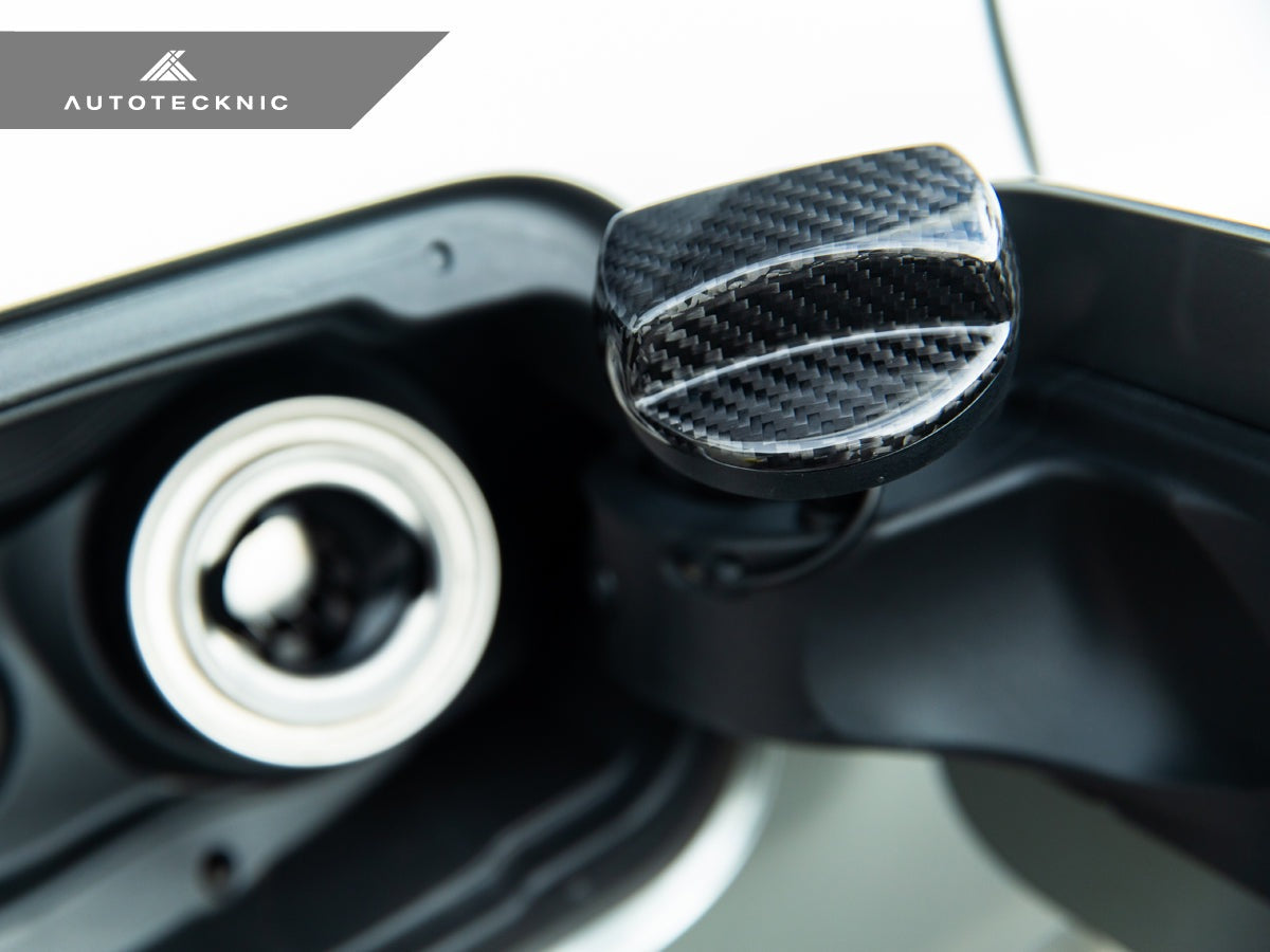 AutoTecknic Dry Carbon Competition Fuel Cap Cover - F30/F8X