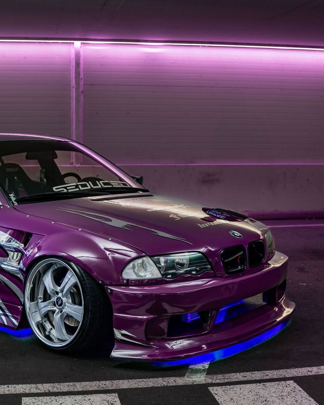 BMW 3-Series E46 Sedan Full Over Fender Kit with Vented Front Fenders - ABS OR Fiberglass
