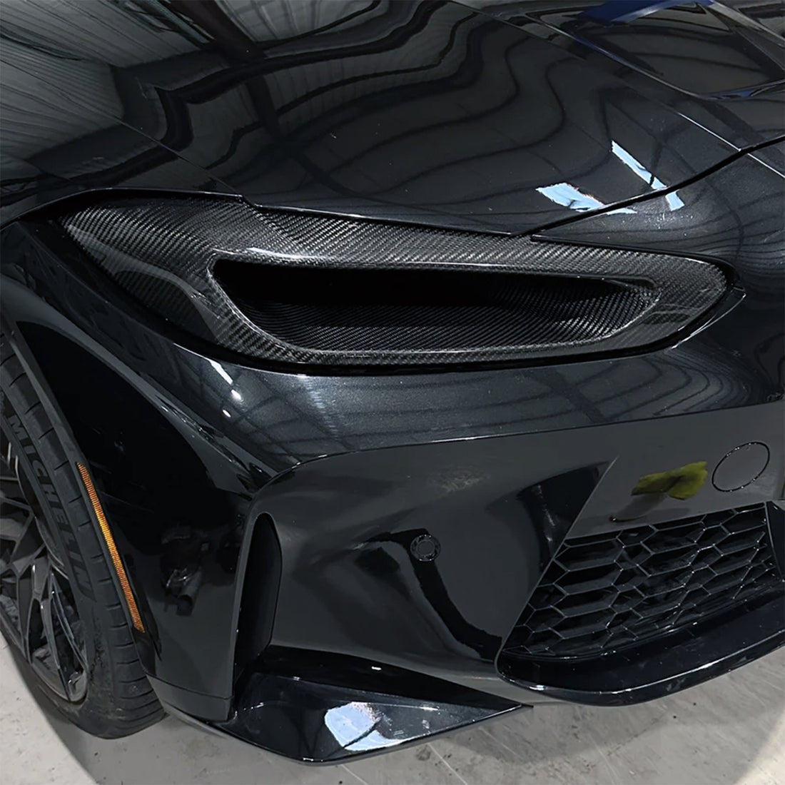 G8X M3/M4 Dry Carbon Fiber Headlight Delete Intake Duct