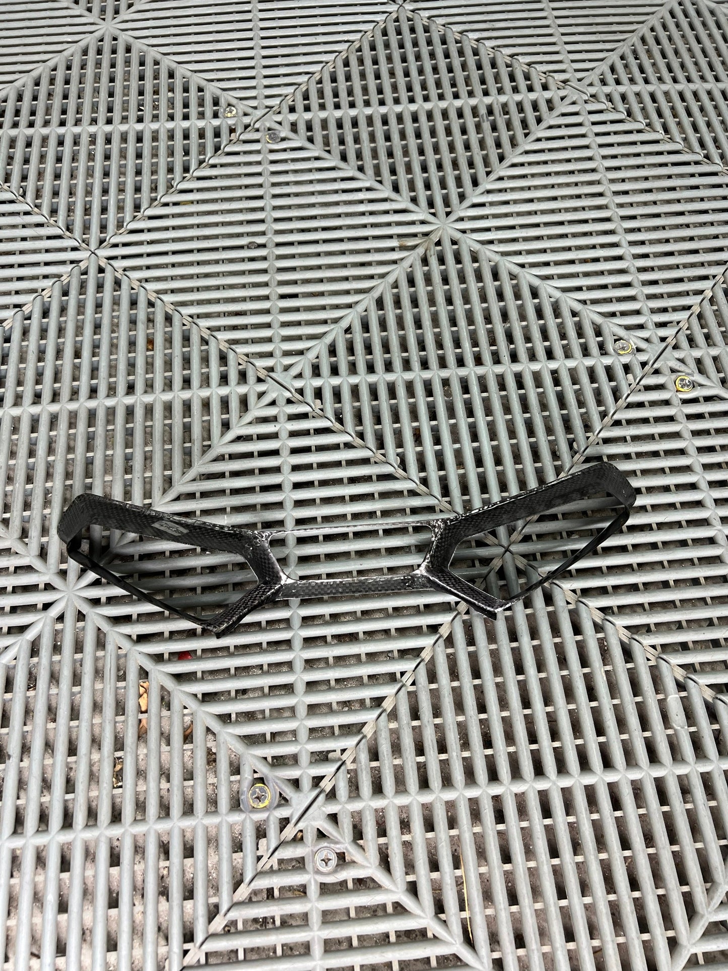 G8X Dry Carbon Fiber Bucket Seat Center Trim