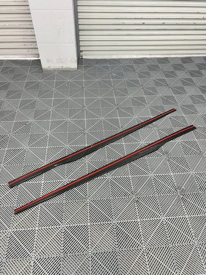 G87 Dry Carbon Fiber Side Skirt Extensions