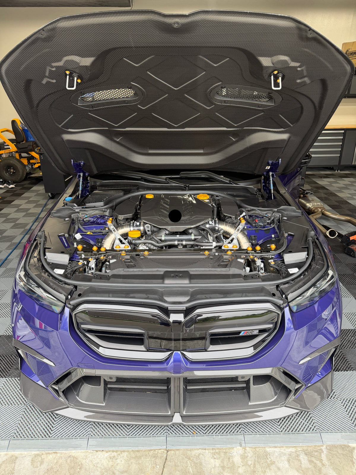 G90/G99 M5 OEM Style Dry Carbon Fiber Engine Accessory Covers