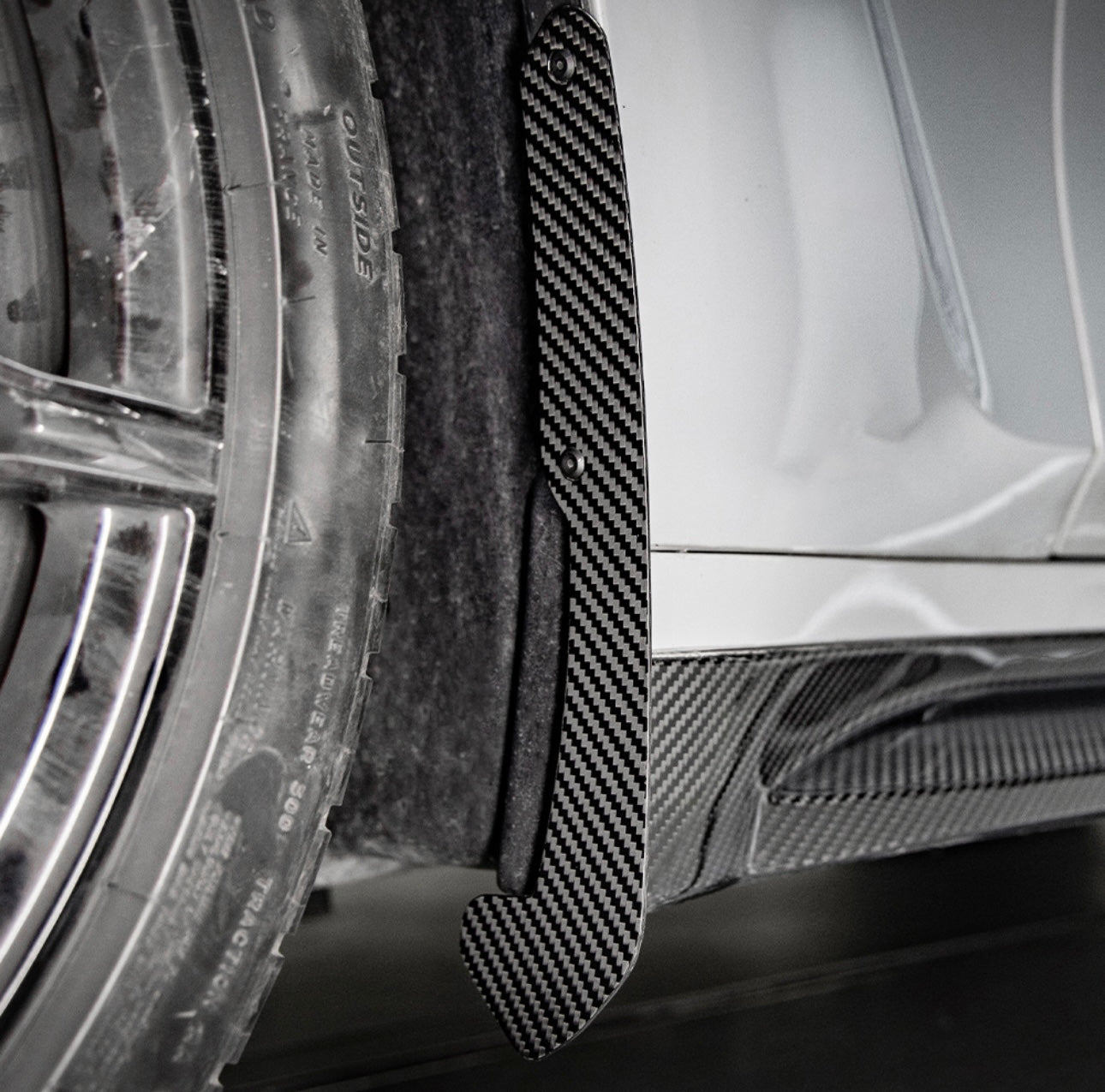 G8X SQ Dry Carbon Fiber Front Mud Flaps
