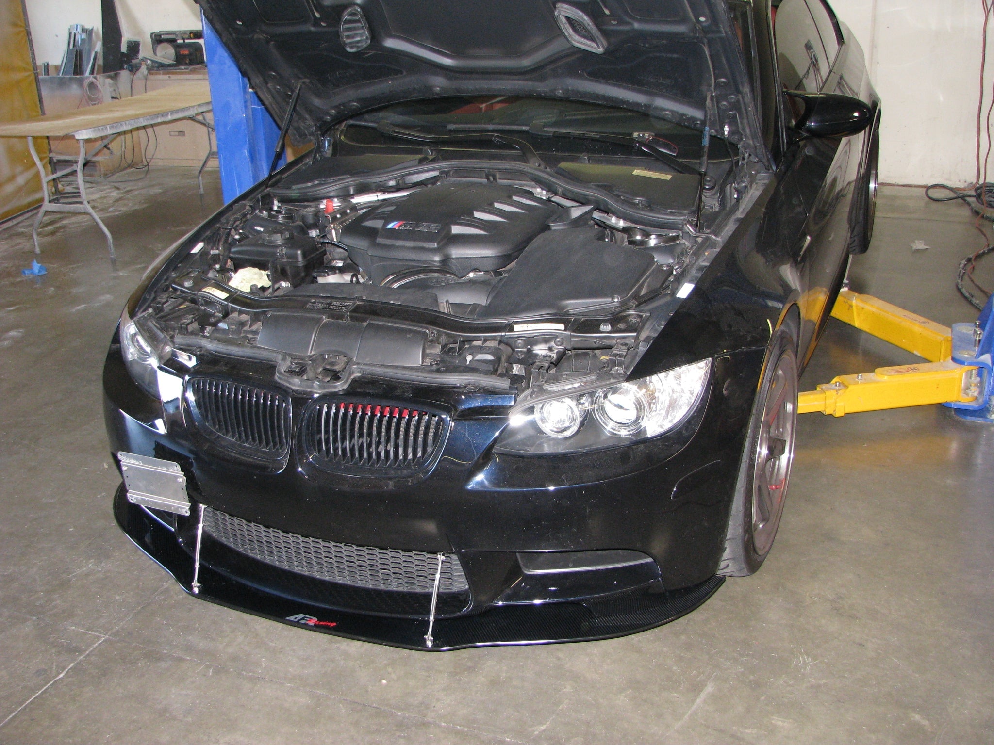 BMW E92 M3 Carbon Fiber Front Wind Splitter | House of Apex - House of Apex