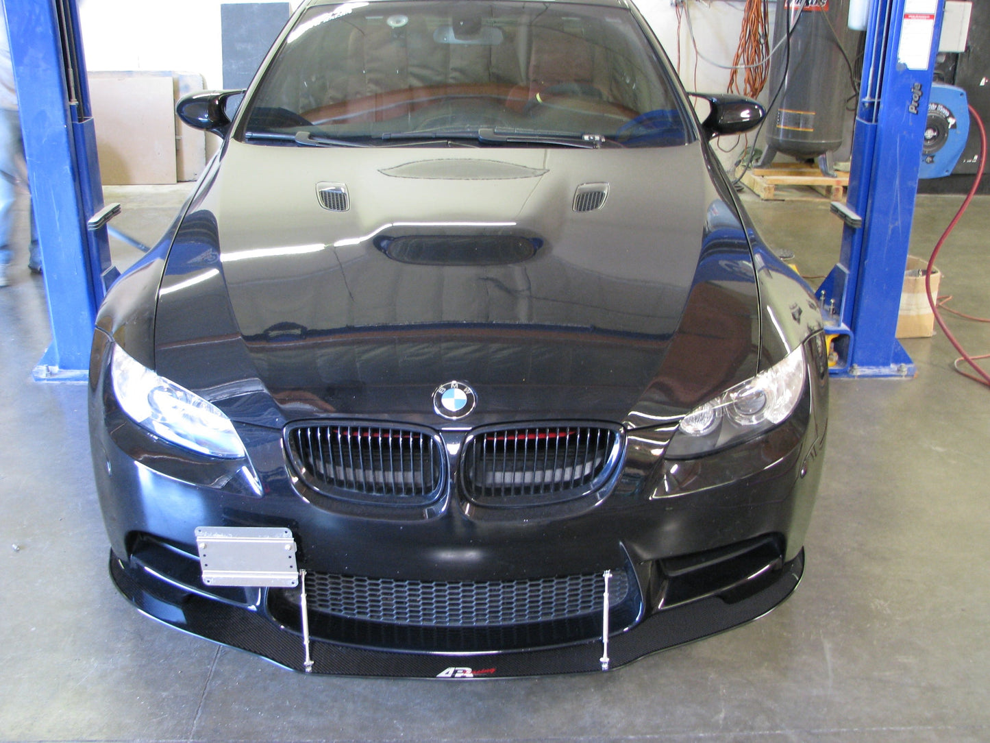 BMW E92 M3 Carbon Fiber Front Wind Splitter | House of Apex - House of Apex
