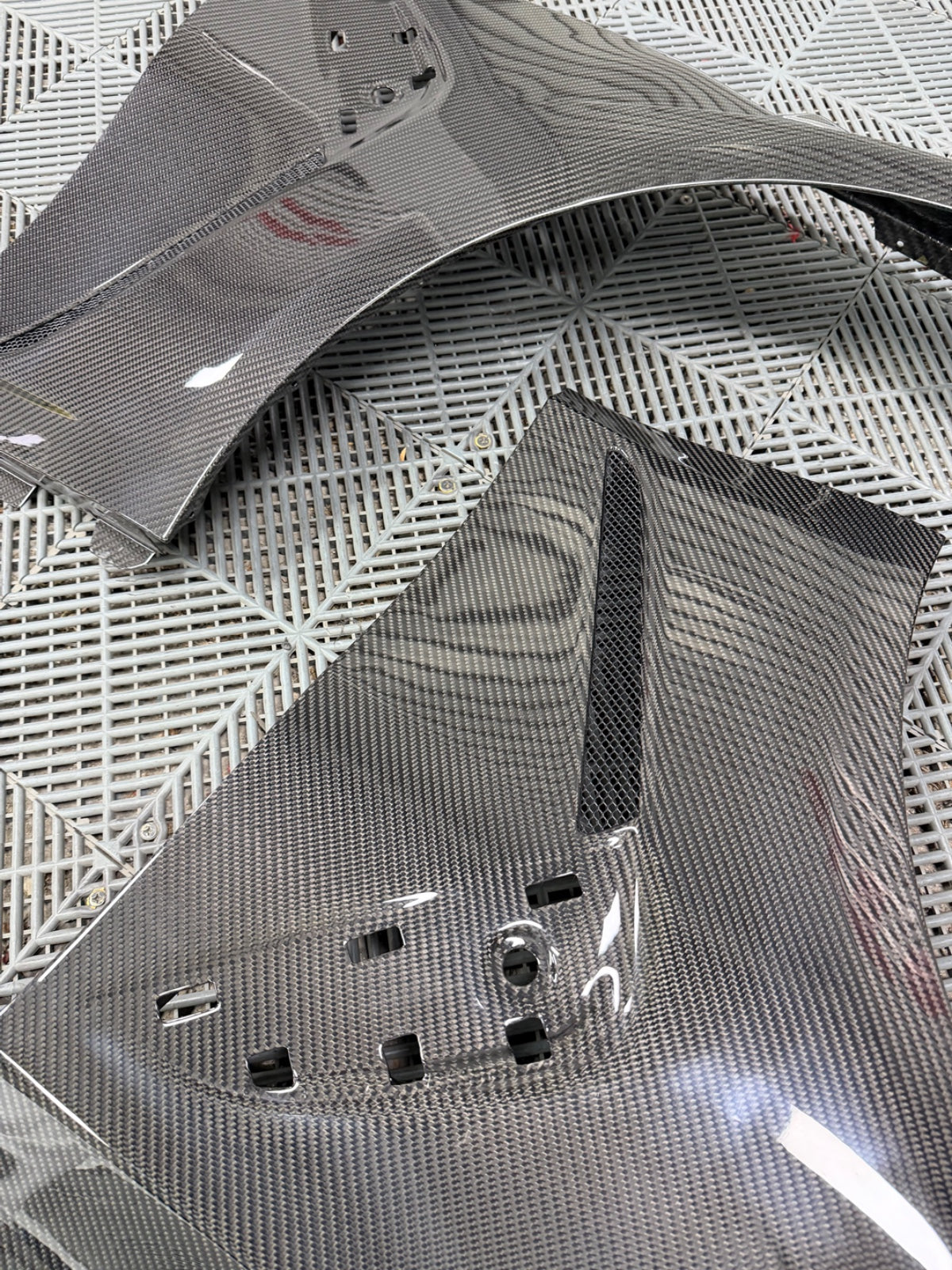 G80 Dry Carbon Fiber V1 Fenders