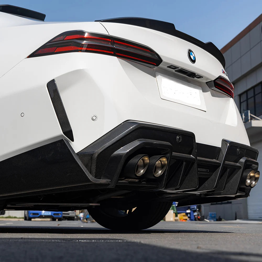 G90/G99 M5 SQ-B Dry Carbon Fiber Rear Diffuser