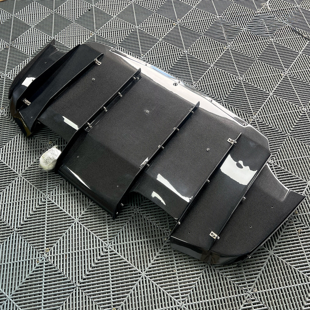 BMW 3/4 Series M3/M4 F80/F82/F83 Carbon Fiber "MAXSTYLE" Style Protect Board (2014-2020)