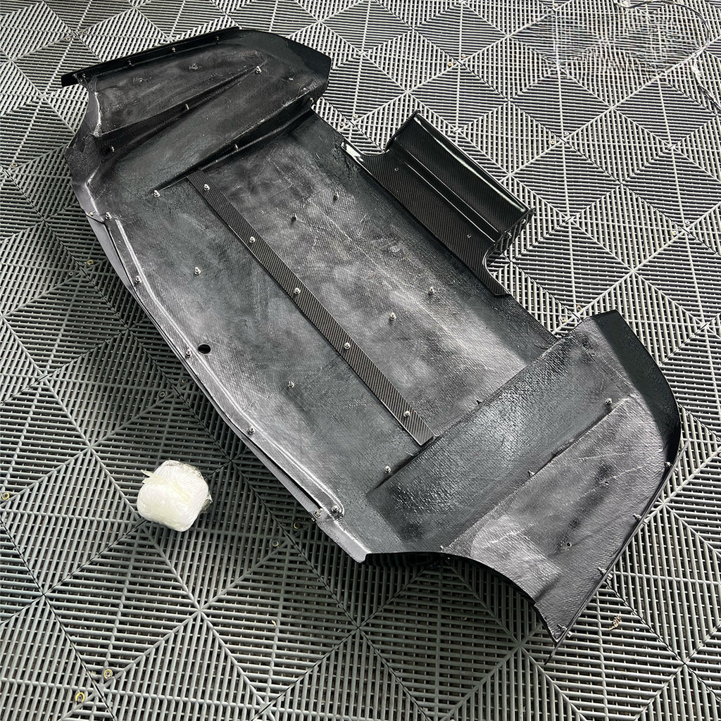BMW 3/4 Series M3/M4 F80/F82/F83 Carbon Fiber "MAXSTYLE" Style Protect Board (2014-2020)