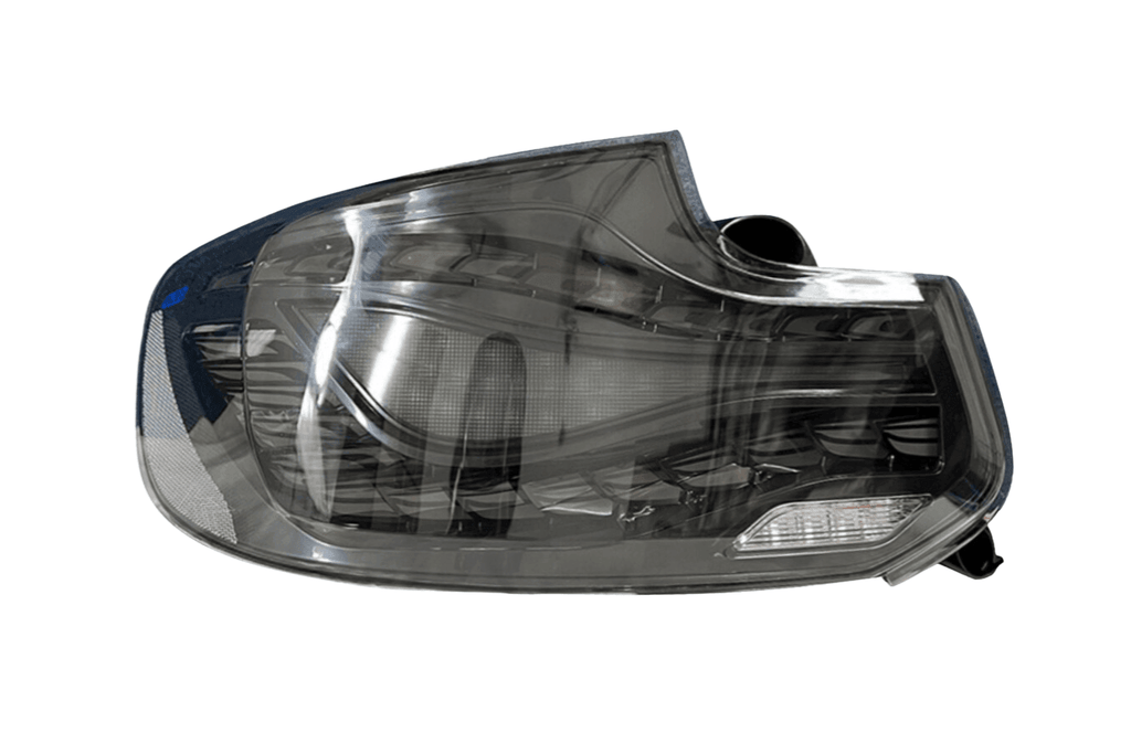 BMW & M2 (F22 F23 F87) Red and Black Dragon Scale OLED Tail Lights