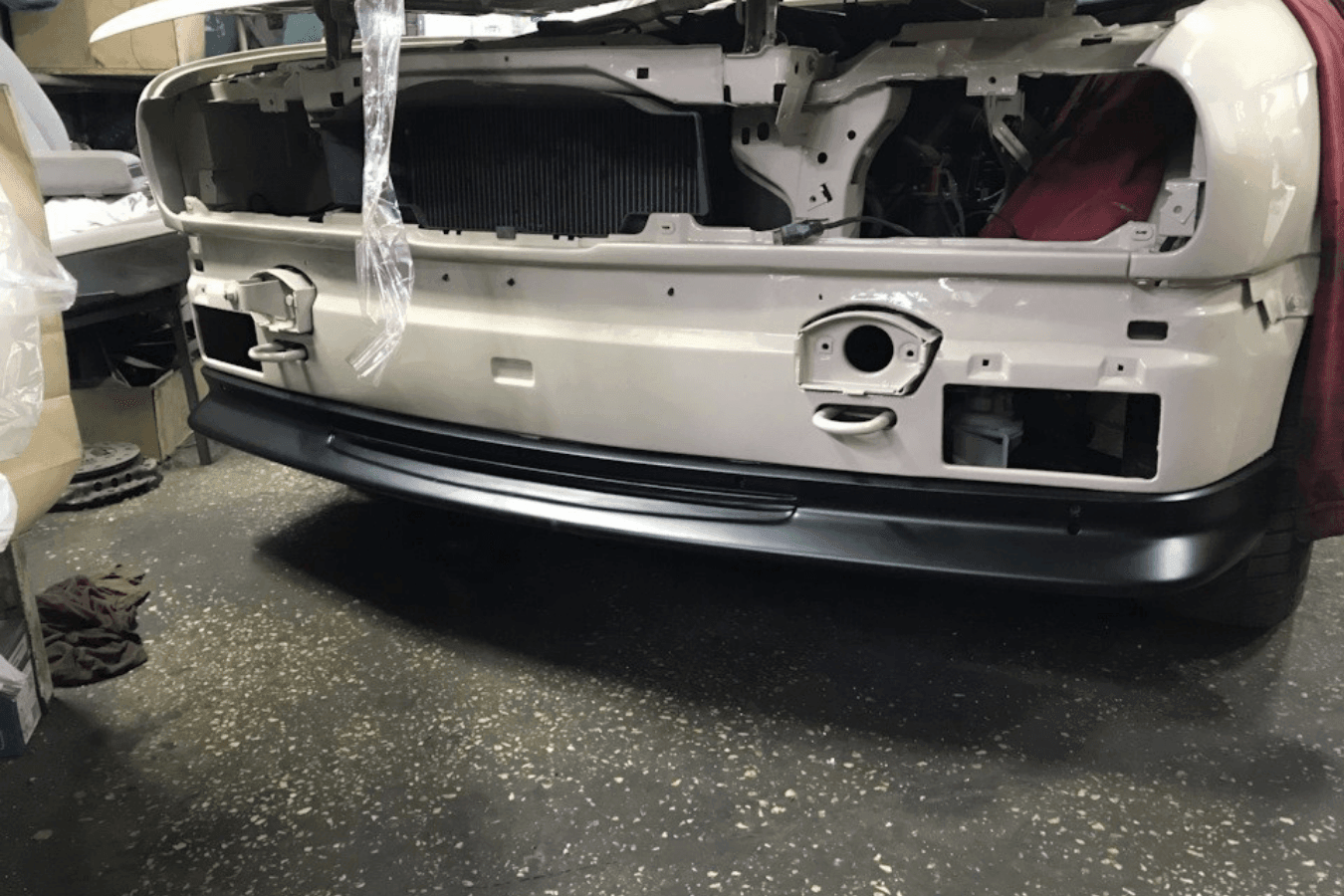 BMW E30 Series 3 Jimmy Hill Style Front Lip (1984 - 1991)