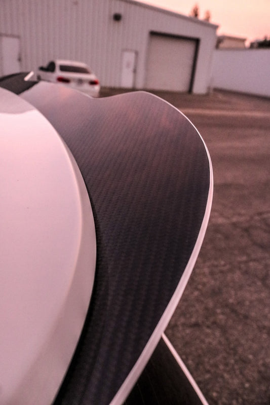 Volkswagen MK6 (2010-2014) Golf GTI / R Rear Spoiler Extension V3 - Carbon Fiber Edition