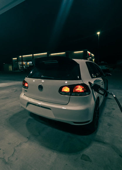 Volkswagen MK6 (2010-2014) Golf GTI / R Rear Spoiler Extension V4